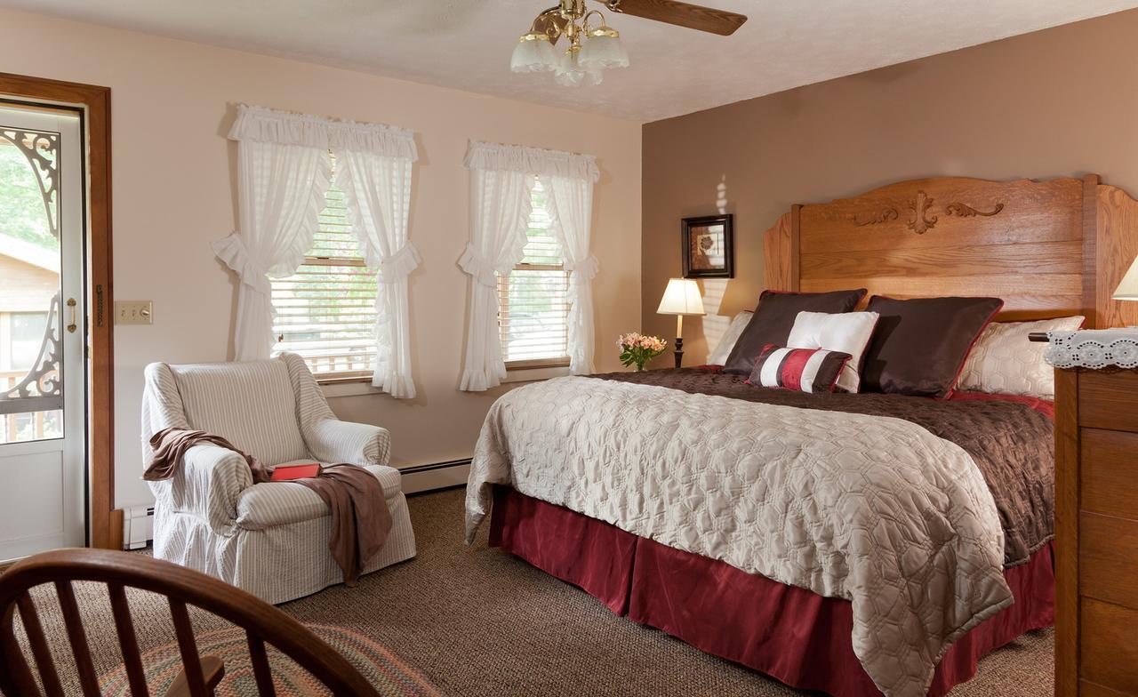 The White Oak Inn Zuck Luaran gambar